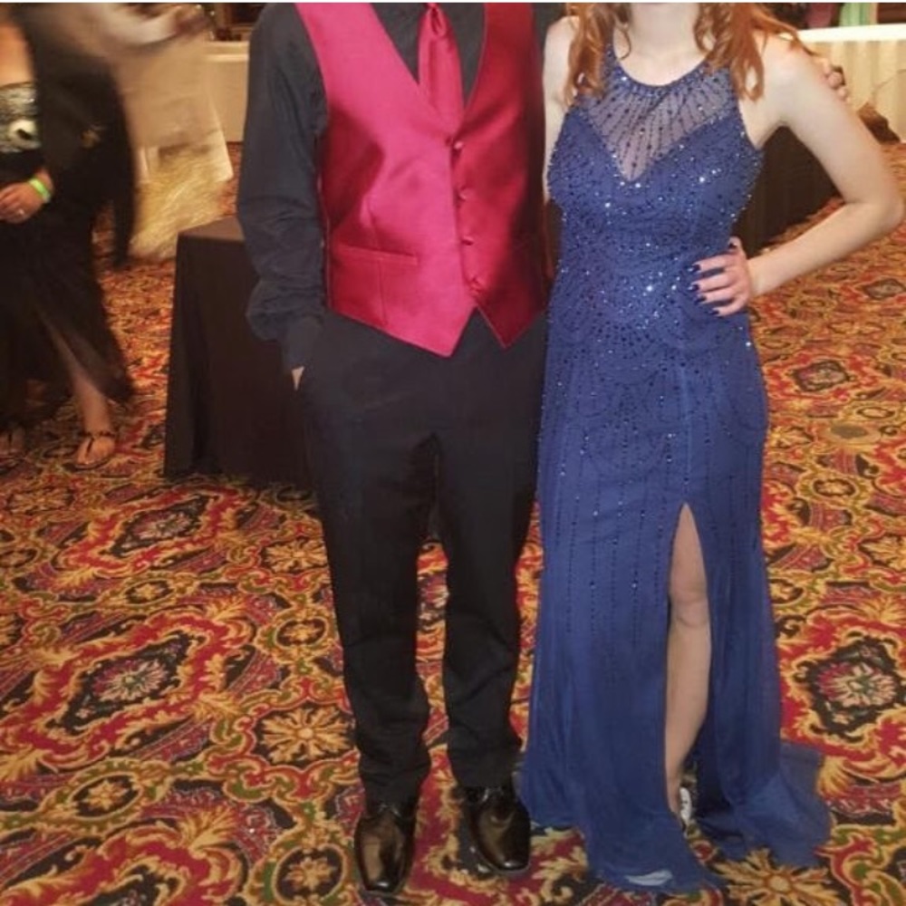Blue dress